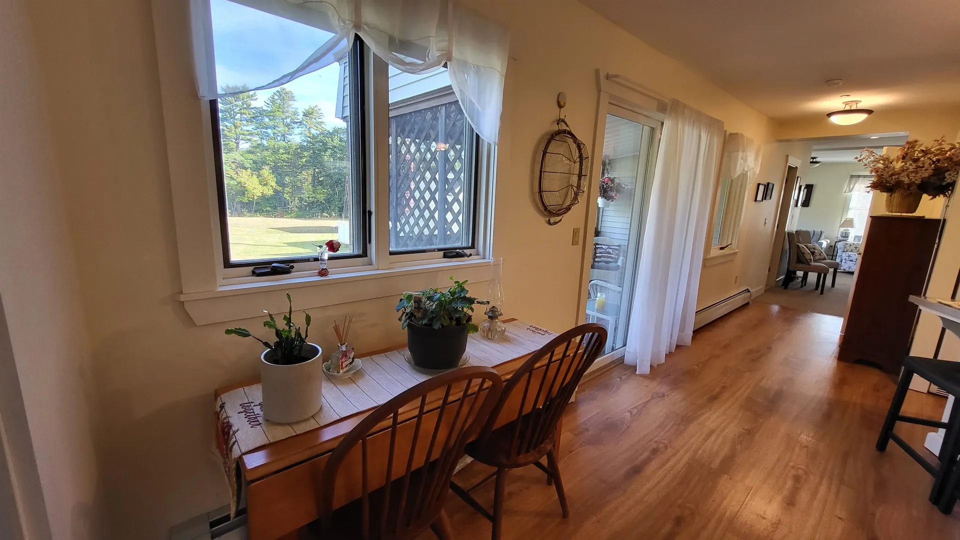 196 East Main Street Conway NH 03818