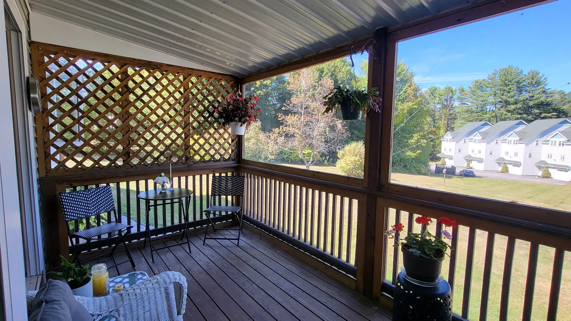 196 East Main Street Conway NH 03818