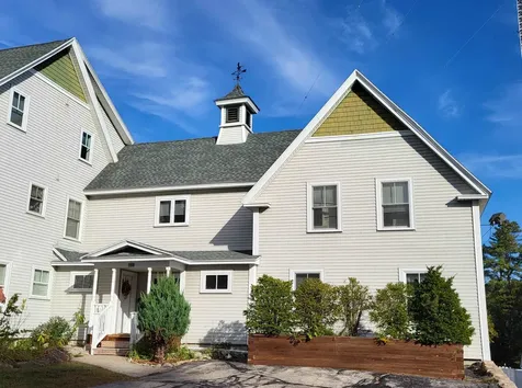 196 East Main Street Conway NH 03818