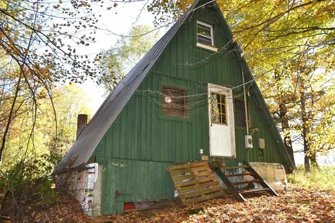 14 Lathrop Road Chelsea VT 05038