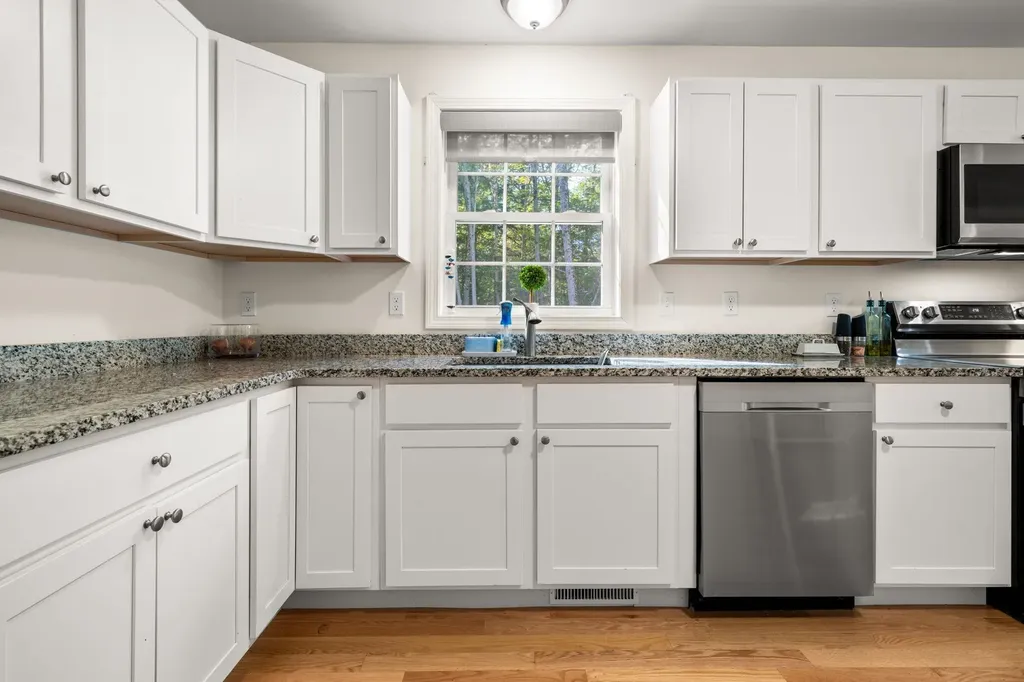 308 Reservoir Road Deering NH 03244