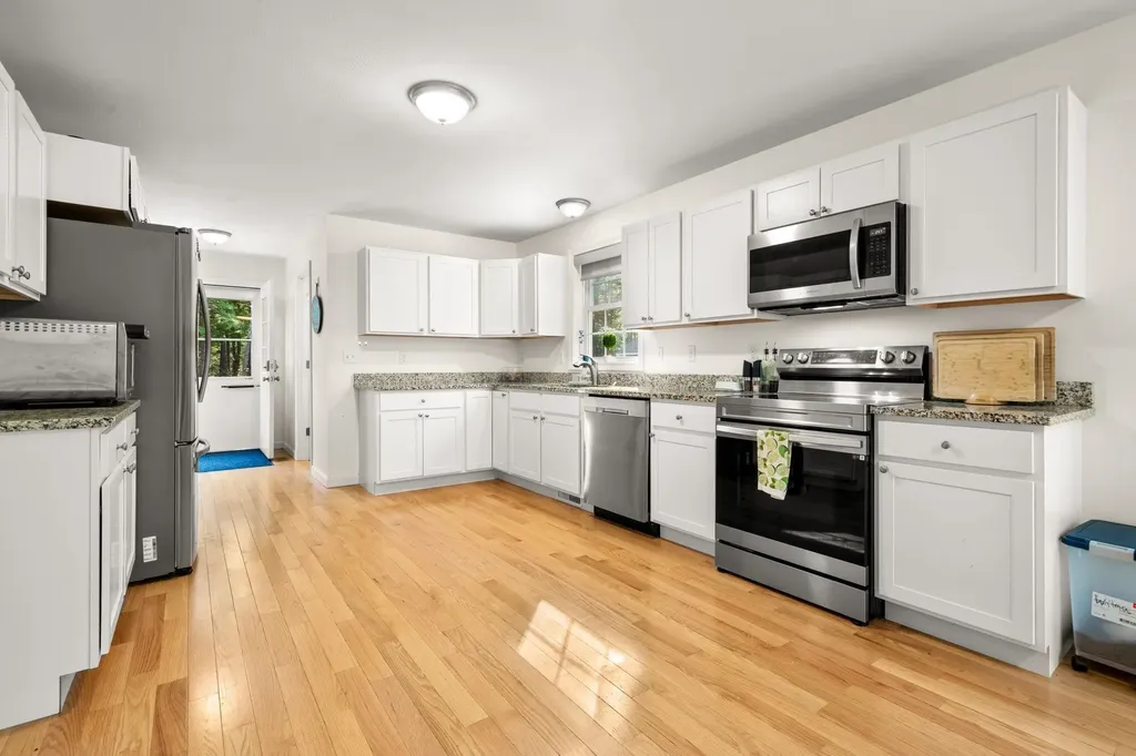 308 Reservoir Road Deering NH 03244