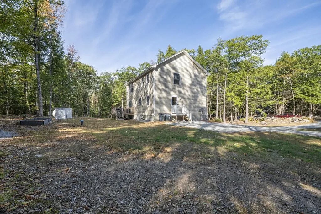 308 Reservoir Road Deering NH 03244