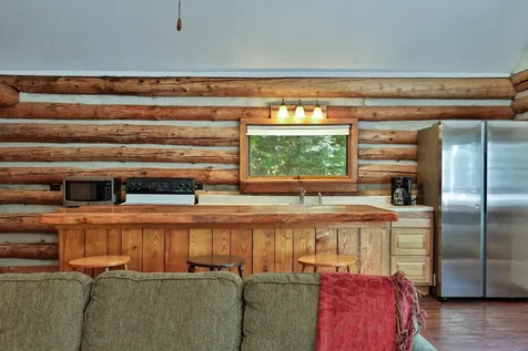 1782 Blackmer Boulevard Stockbridge VT 05772