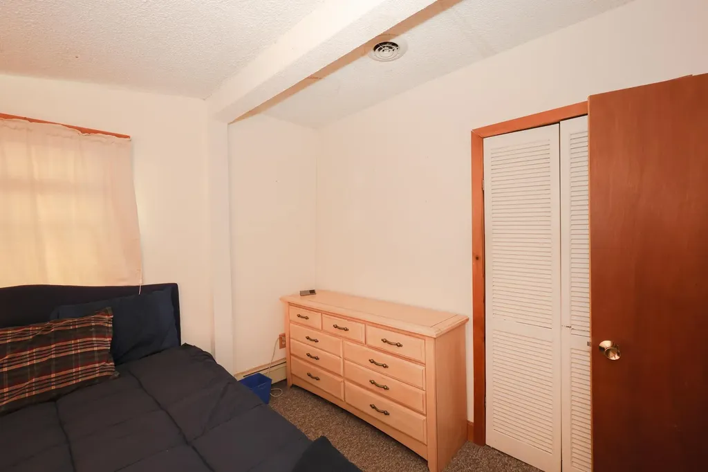 17 Cole Road Windham NH 03087