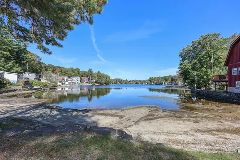 17 Cole Road Windham NH 03087