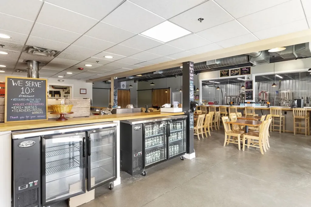 8 Somersworth Plaza Somersworth NH 03878