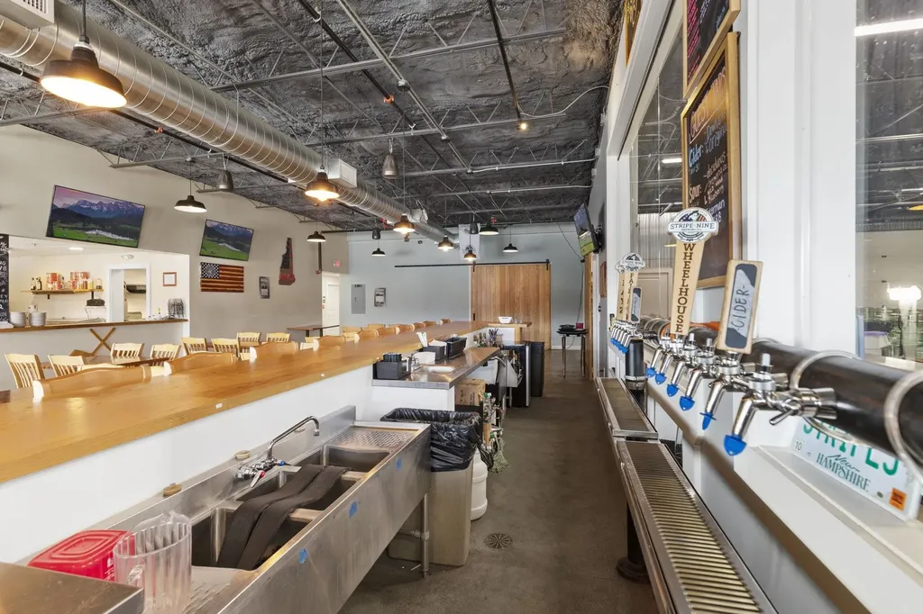 8 Somersworth Plaza Somersworth NH 03878