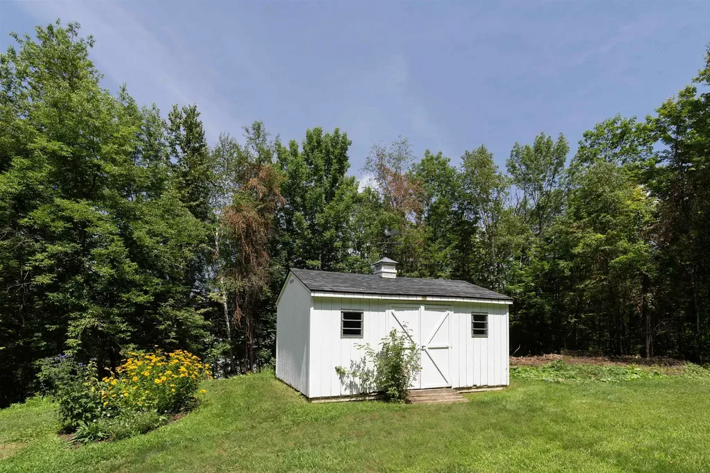 286 Ladieu Road Plainfield NH 03781