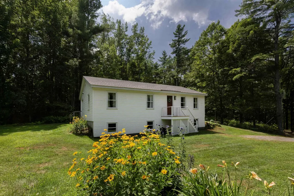 286 Ladieu Road Plainfield NH 03781