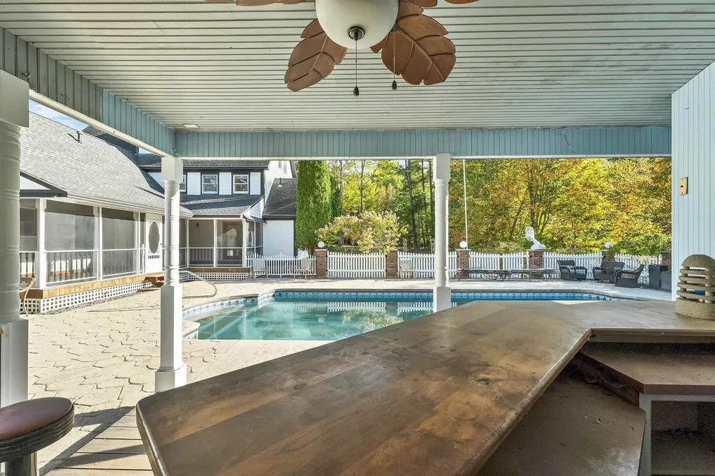 7 Morgan Drive Bow NH 03304