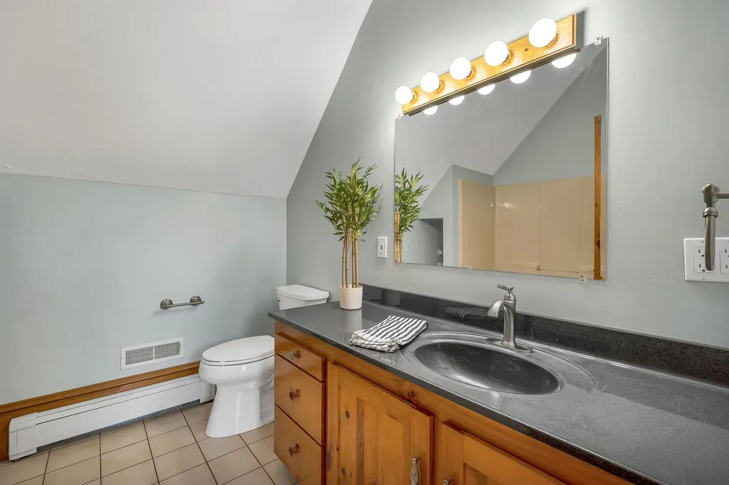 7 Morgan Drive Bow NH 03304