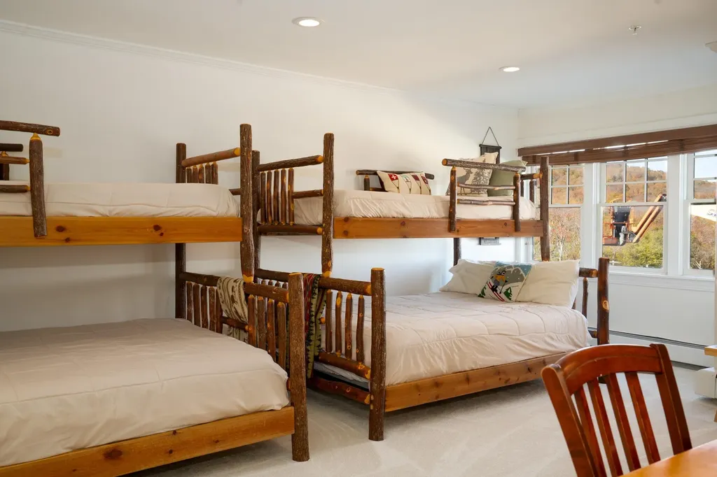 19 Village Lodge Road Stratton VT 05155