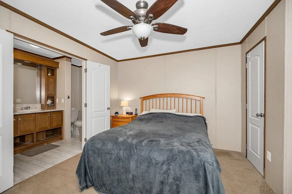 69 Caddy Drive Salem NH 03079