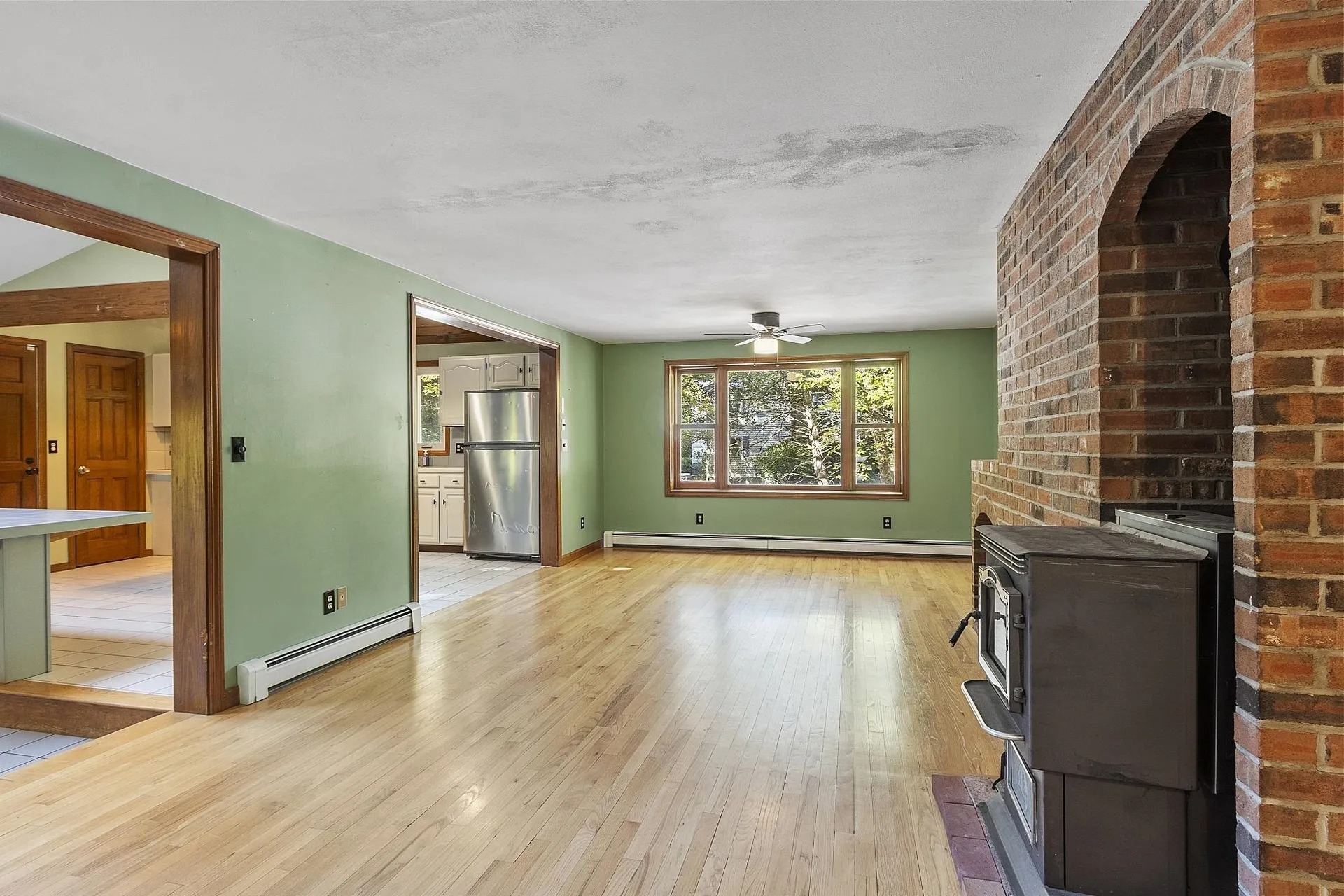 96 North Road North Hampton NH 03862