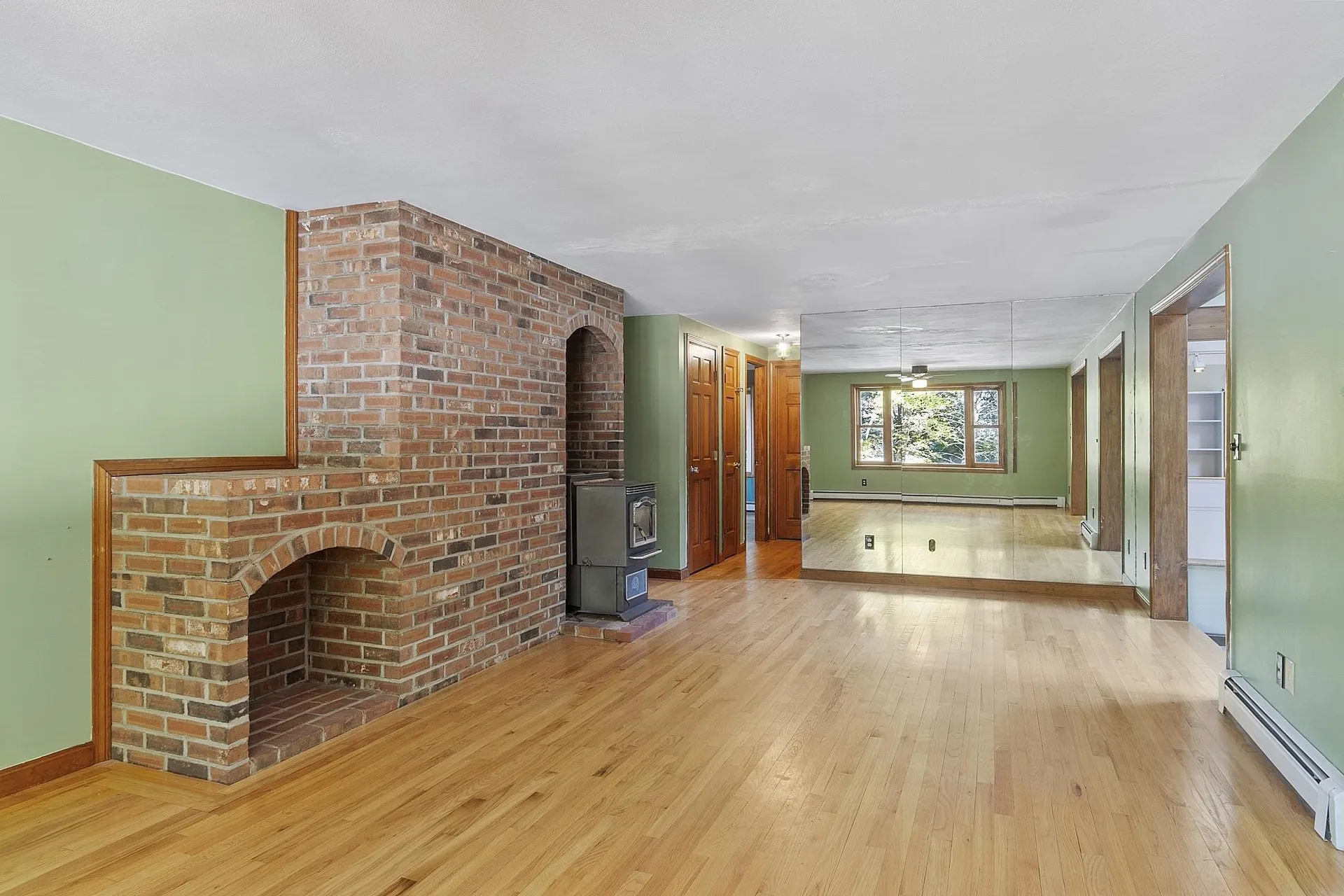 96 North Road North Hampton NH 03862