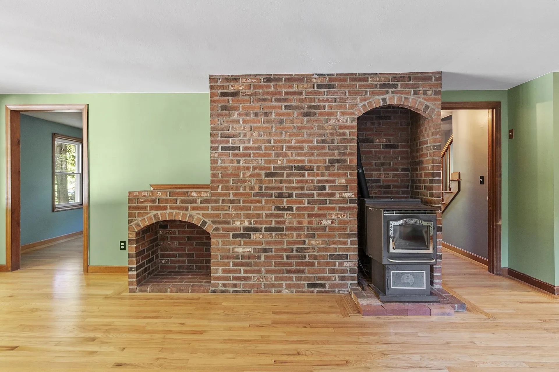 96 North Road North Hampton NH 03862