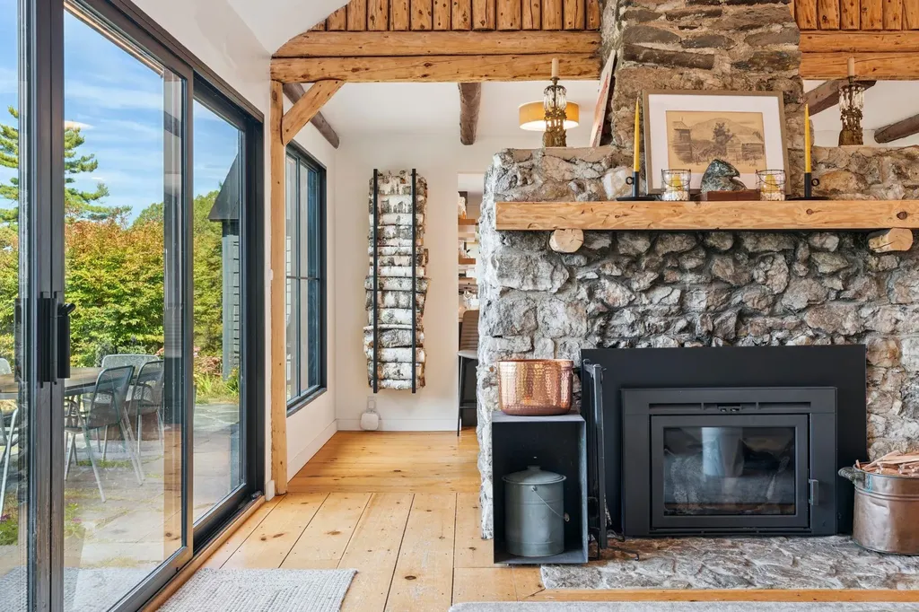 2769 Cloudland Road Pomfret VT 05067