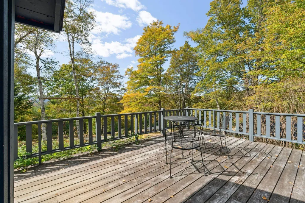 2769 Cloudland Road Pomfret VT 05067