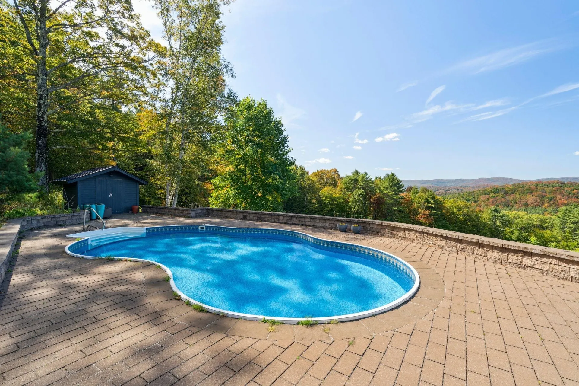 2769 Cloudland Road Pomfret VT 05067