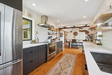 2769 Cloudland Road Pomfret VT 05067