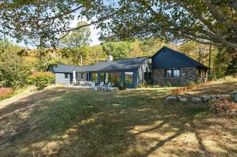 2769 Cloudland Road Pomfret VT 05067
