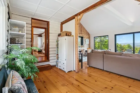 2769 Cloudland Road Pomfret VT 05067