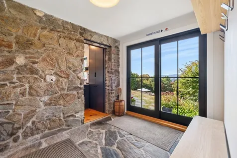 2769 Cloudland Road Pomfret VT 05067