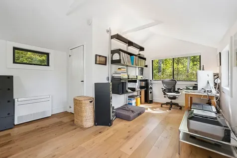 2769 Cloudland Road Pomfret VT 05067