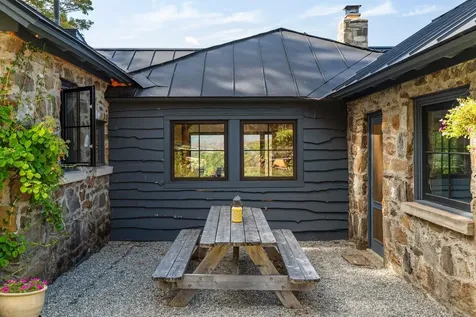 2769 Cloudland Road Pomfret VT 05067