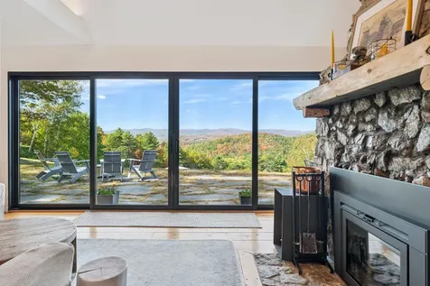 2769 Cloudland Road Pomfret VT 05067