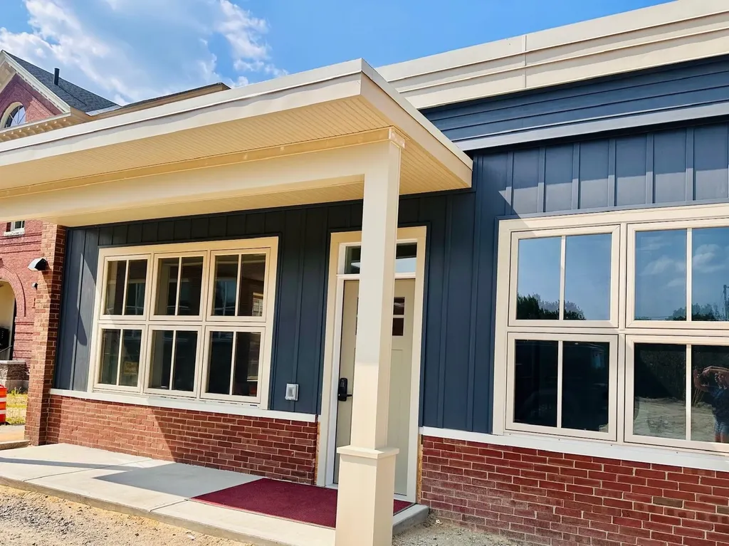 30 High Street Pembroke NH 03275