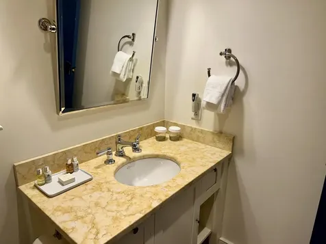 102 Forest Drive Warren VT 05674