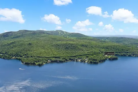 81 Lakewood Manor Road Newbury NH 03255