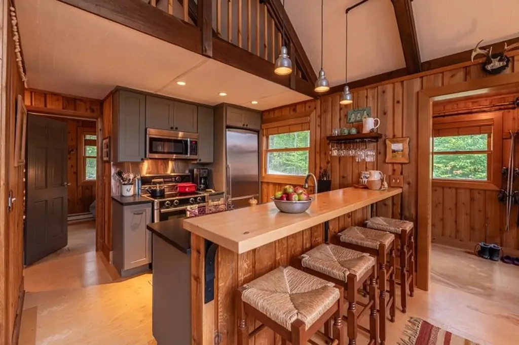 21 Deep Woods Circle Winhall VT 05340