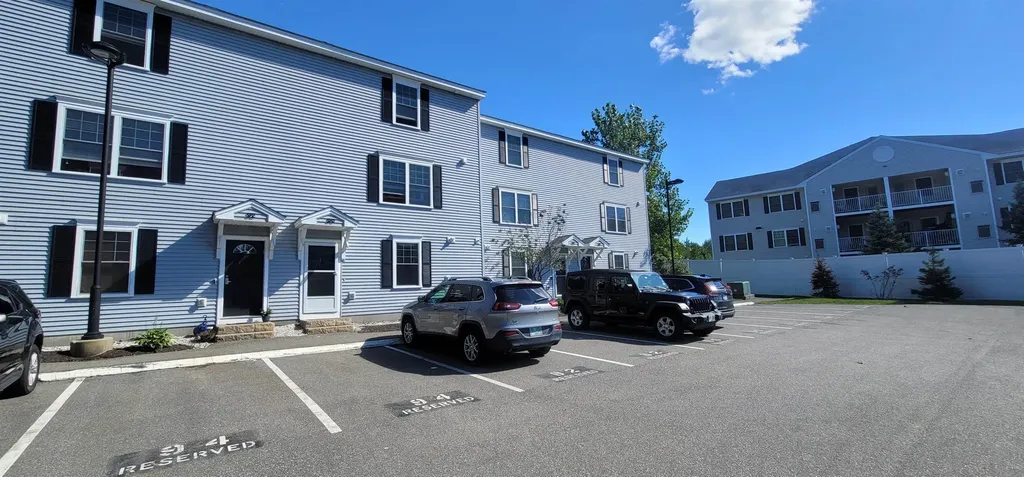 90 Karatzas Avenue Manchester NH 03104