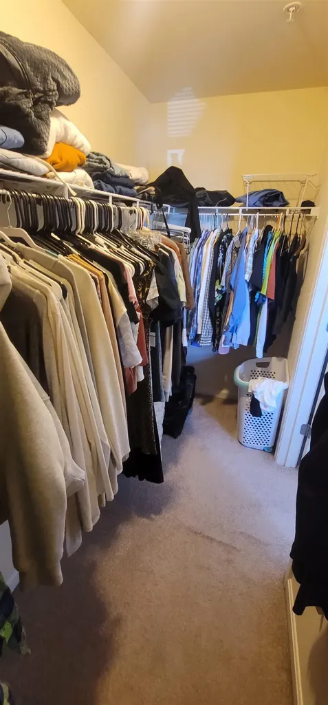 90 Karatzas Avenue Manchester NH 03104