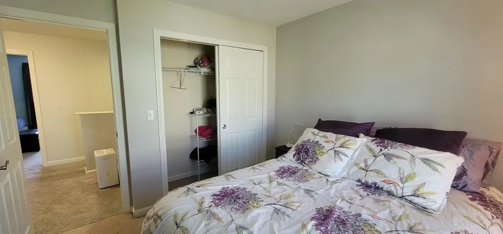 90 Karatzas Avenue Manchester NH 03104