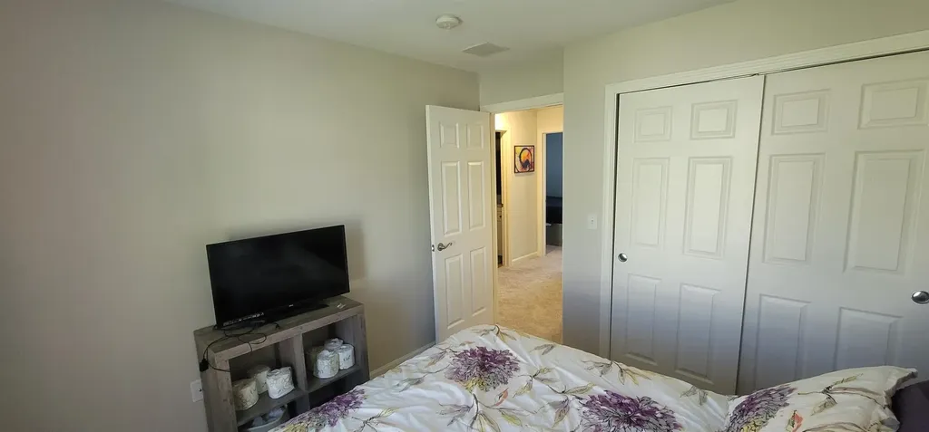 90 Karatzas Avenue Manchester NH 03104