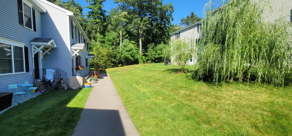 90 Karatzas Avenue Manchester NH 03104