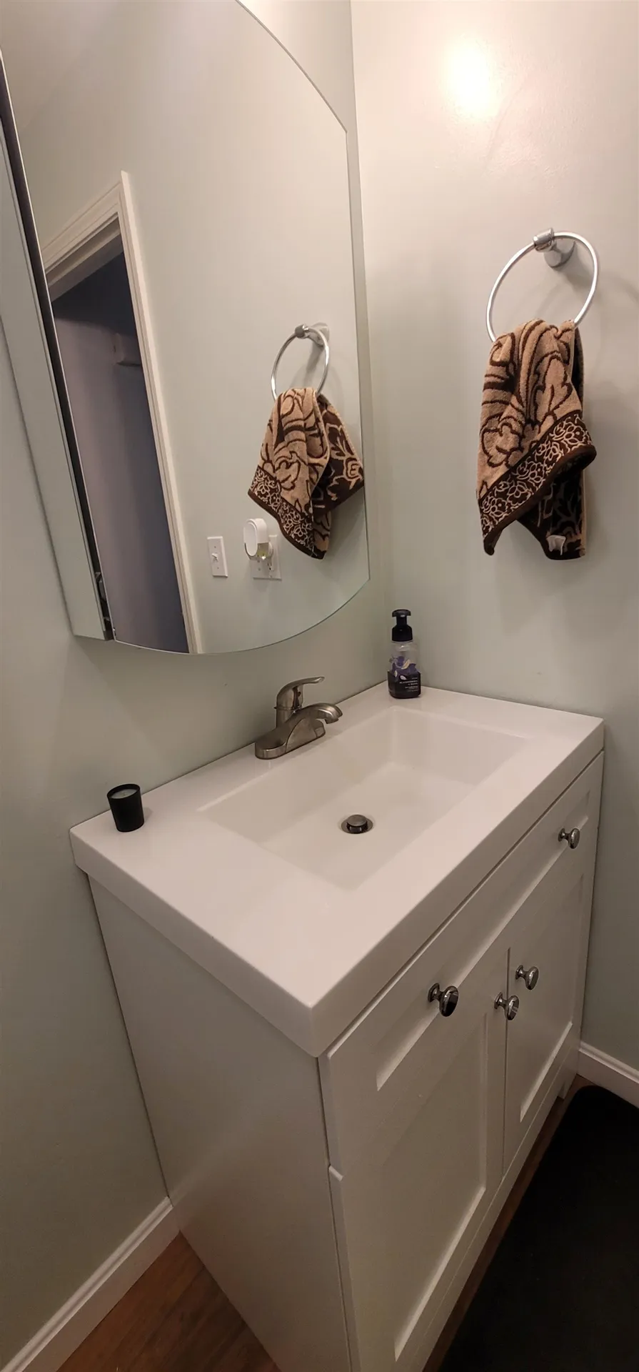 90 Karatzas Avenue Manchester NH 03104