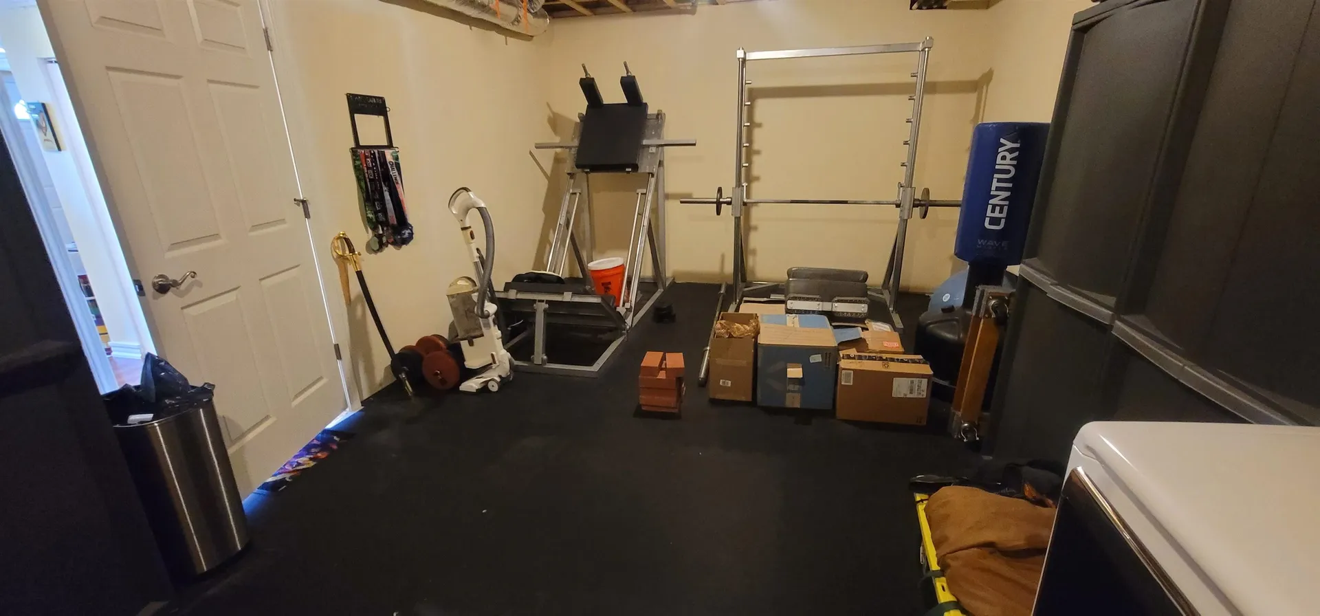 90 Karatzas Avenue Manchester NH 03104