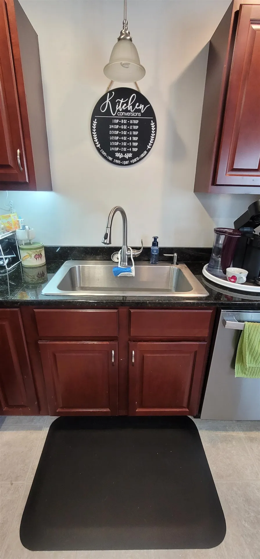 90 Karatzas Avenue Manchester NH 03104