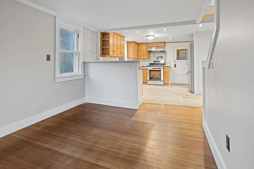 215 & 221 Vt Route 30 Dorset VT 05251