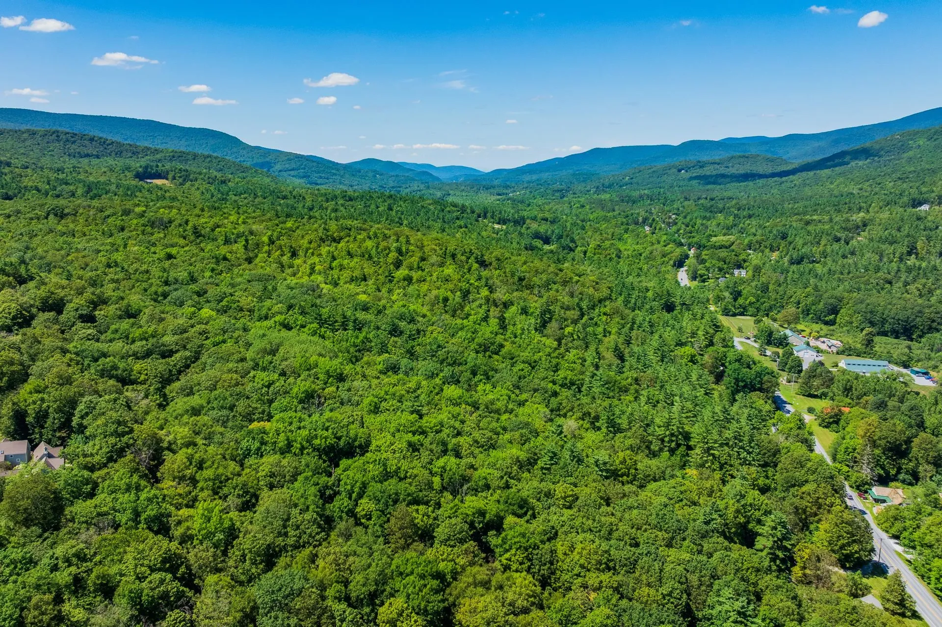 215 & 221 Vt Route 30 Dorset VT 05251