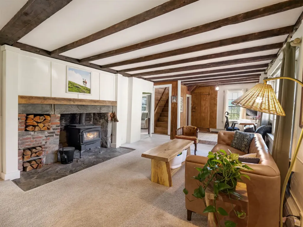 1806 Route 100 South Rochester VT 05767