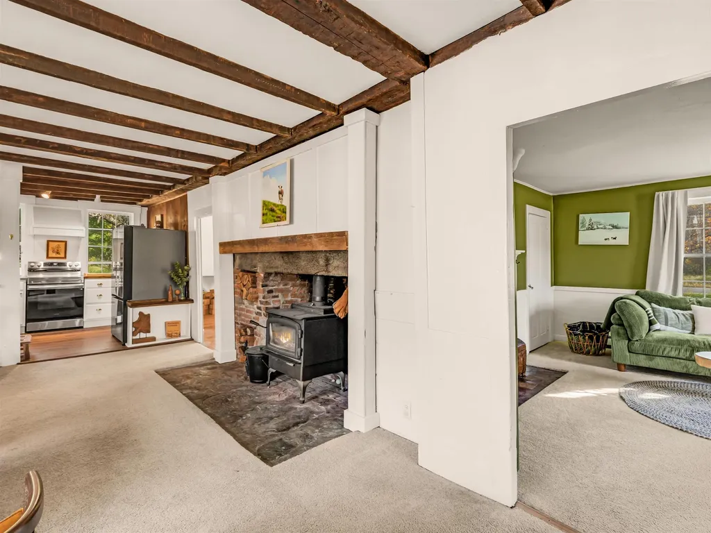 1806 Route 100 South Rochester VT 05767