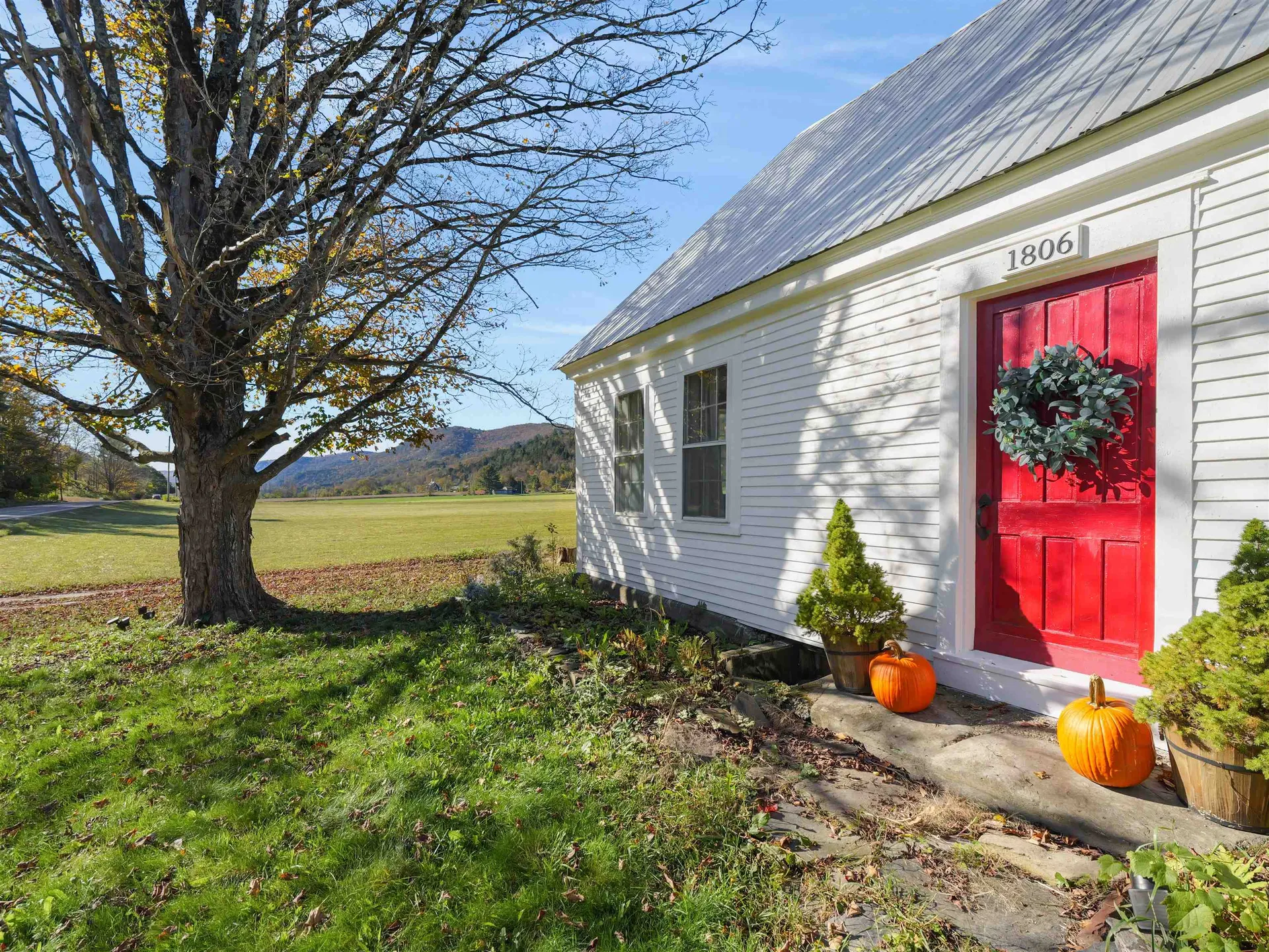 1806 Route 100 South Rochester VT 05767