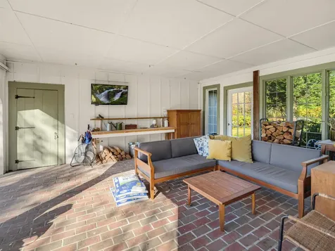 1806 Route 100 South Rochester VT 05767