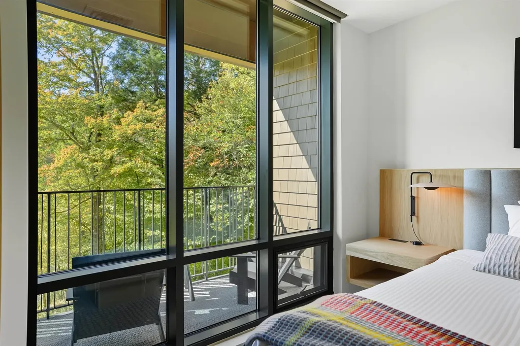 69 Hourglass Drive Stowe VT 05672